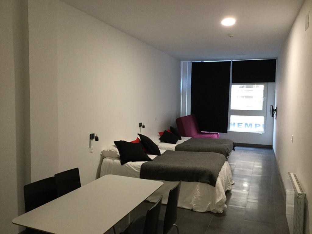 Room And Kitchen Bilbau Exterior foto